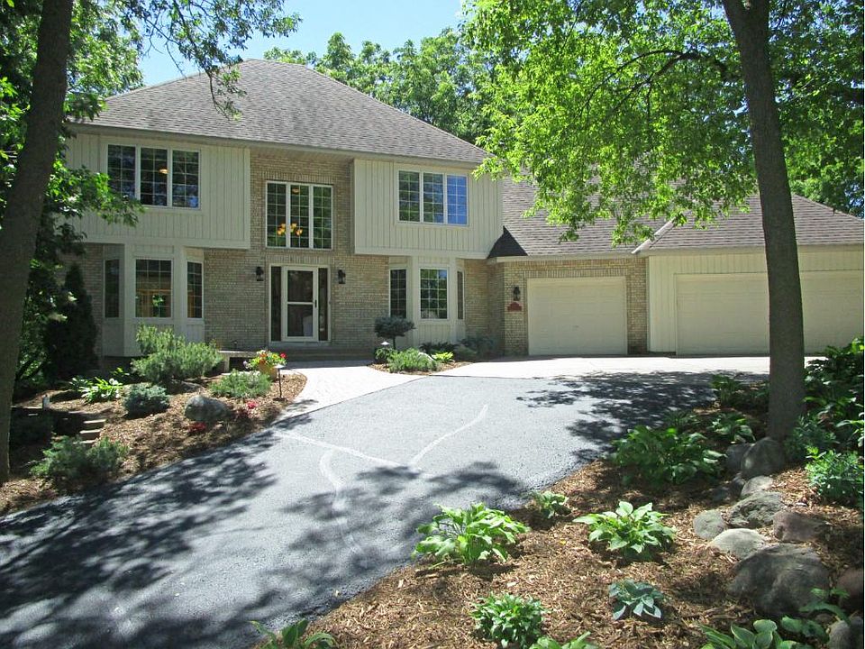 1st image of 8 Alice Ct