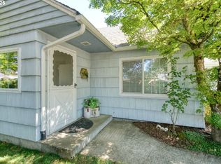 211 Getchell St, Amity, OR 97101