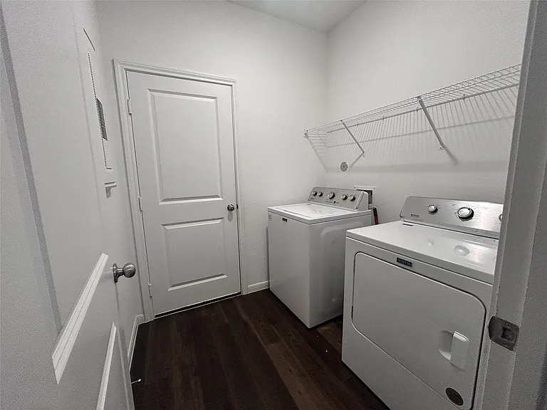 118 Ashwood Glade Dr — Photo 14
