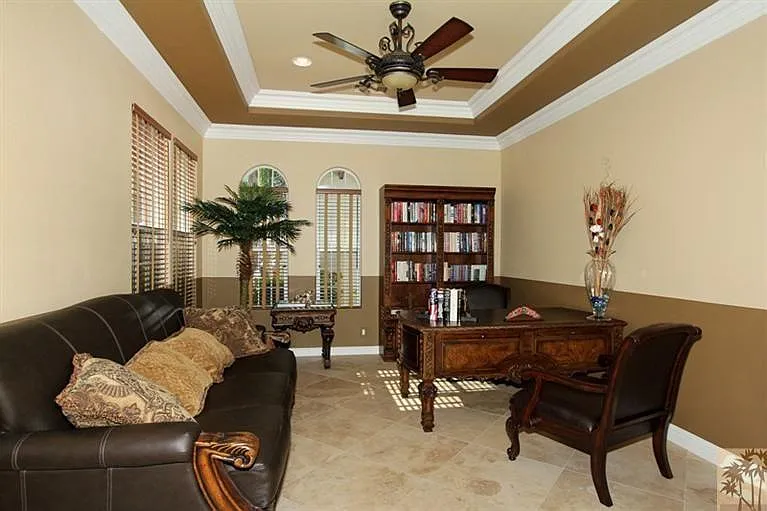 51016 Marbella Ct — Photo 16