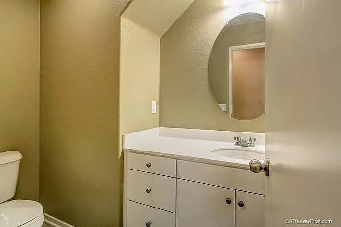 1433 Levant Ln #5 — Photo 5