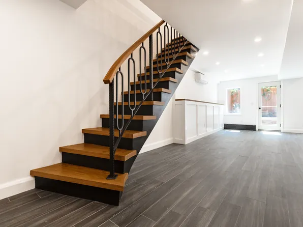 72 Verandah Place image 13 of 18