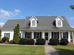 1329 Copperfield Dr, Cookeville, TN 38501