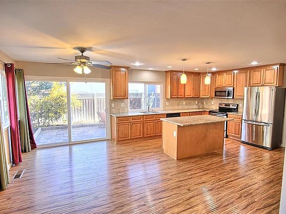 2nd image of 285 El Portal Way