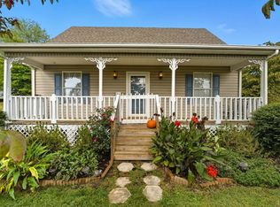 1965 Burke Rd, Gretna, VA 24557