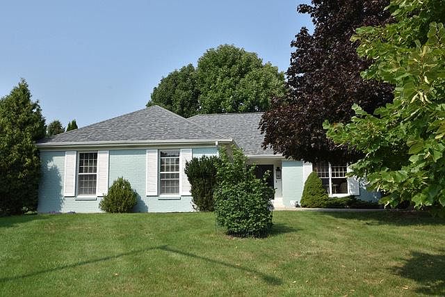 1st image of 542 Briarwood LANE
