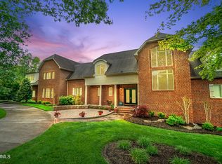 123 William Ln, Oak Ridge, TN 37830