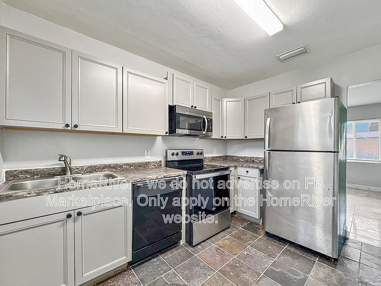 5809 Michigan Ave — Photo 8