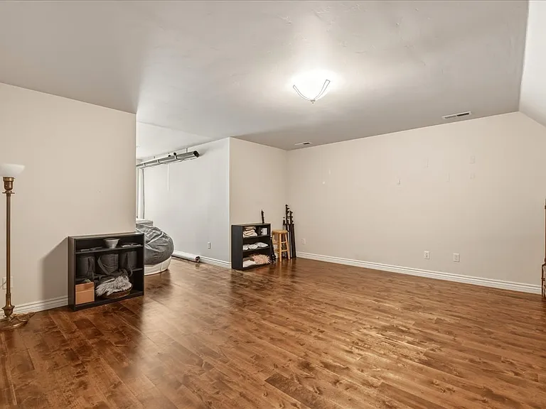 553 E Forest Ridge Dr — Photo 7