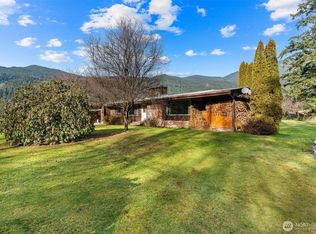 58161 State Route 20, Rockport, WA 98283