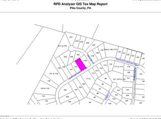 143 Ruffed Grouse Rd, Bushkill, PA 18324