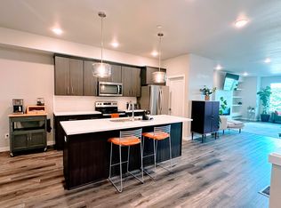 2635 NW Sussex Ave, Portland, OR 97210