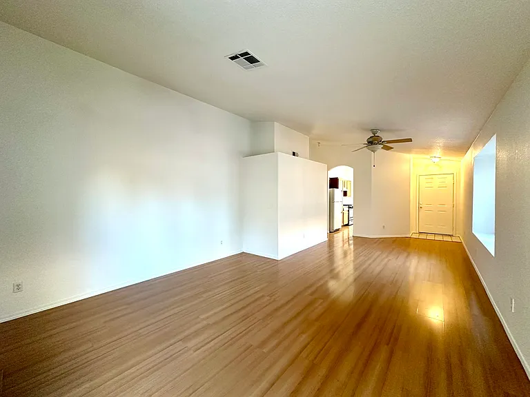 847 Single Tree Dr — Photo 3