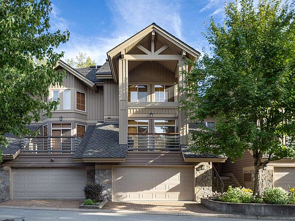 4th image of 8030 Nicklaus North Blvd #21