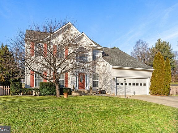 2nd image of 510 Windermere Dr