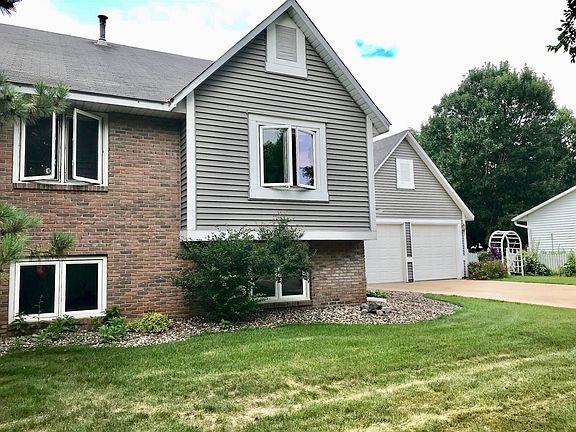 2nd image of 13555 Hemlock Ct