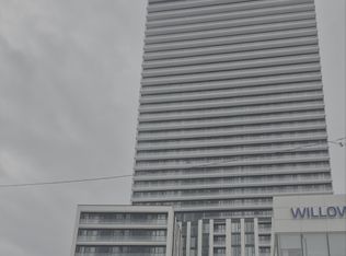 5858 Yonge St #716, Toronto, ON M2M 3T3