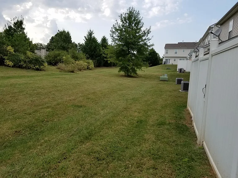 8434 Big Creek Ct — Photo 18