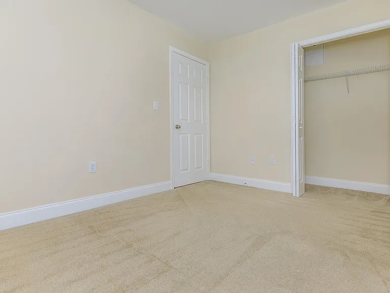 Mission Ridge Apartments — Photo 16
