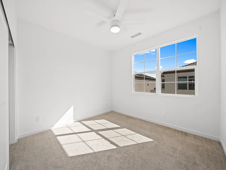 4451 S Bryant Paseo — Photo 17