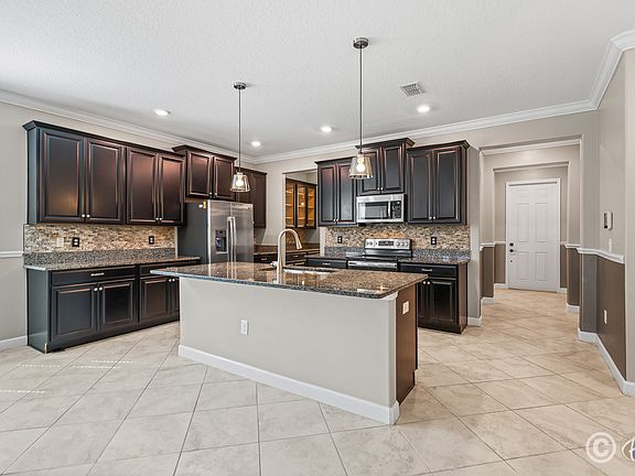 2nd image of 9650 Ivory Dr