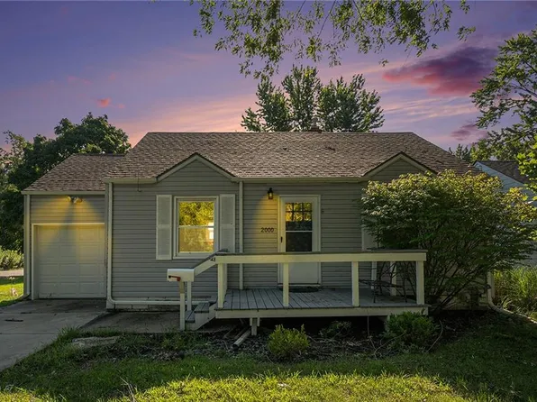 2000 Vermont St, Lawrence, KS 66046