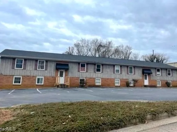 100 E Jefferson St #A1, Mayodan, NC 27027
