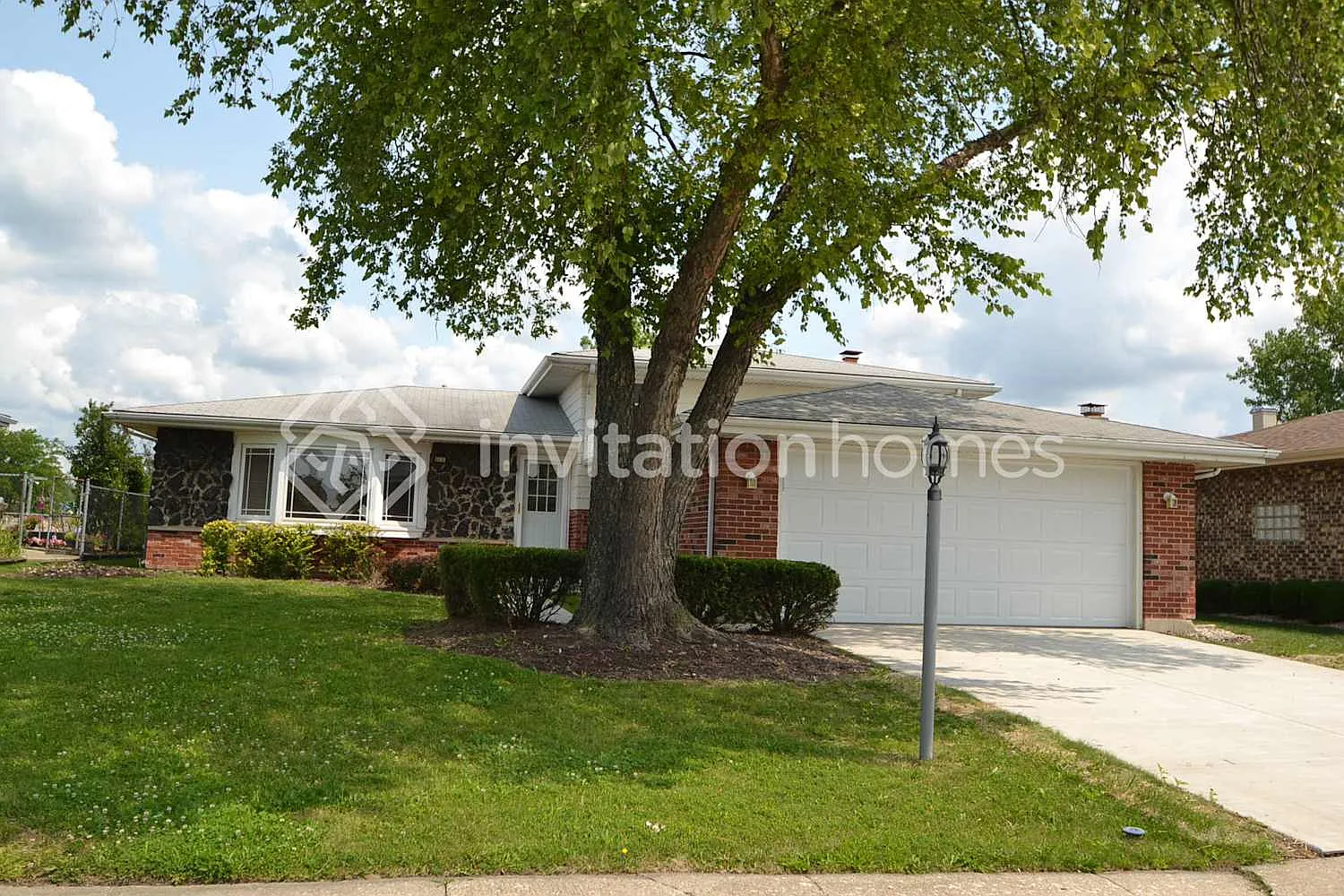 6516 157th St Oak Forest, IL 60452 — Photo 1