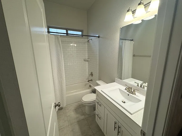 1304 Torrent Dr — Photo 18