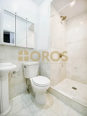 Rented by City Connections Realty | media 11