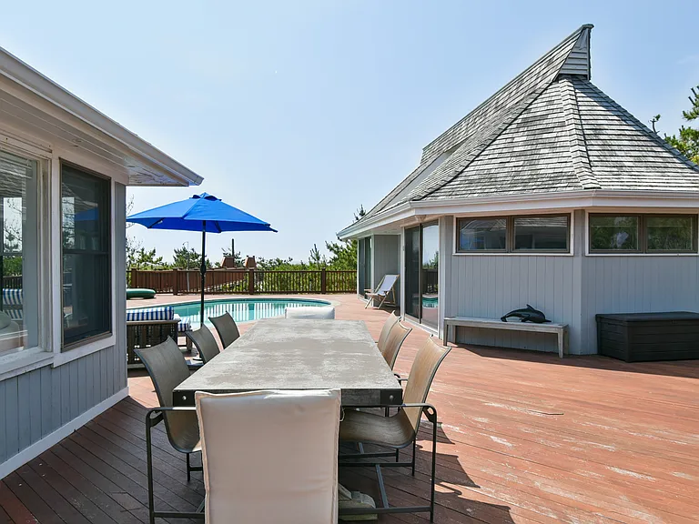 Dune Rd — Photo 12