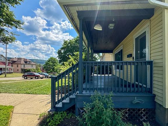 2nd image of 207 Central Ave #6