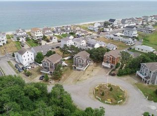 3 Coulson Pratt Dr, Salisbury, MA 01952