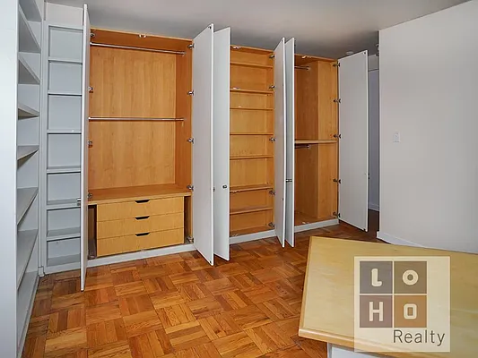 Rented by LoHo Realty | media 8