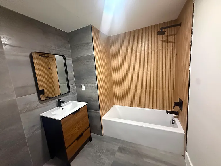 322-324 W Front St #3000 — Photo 3