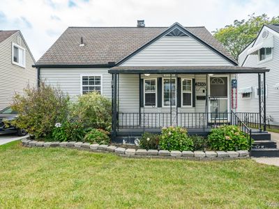 24561 Lauren Ave, Warren, MI, 48089