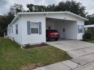 5733 Viau Way, Zephyrhills, FL 33540