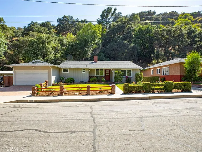 3585 El Lado Dr — Photo 4