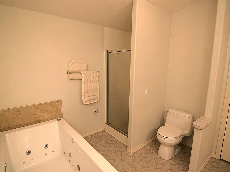 35850 Via Famero Dr — Photo 11