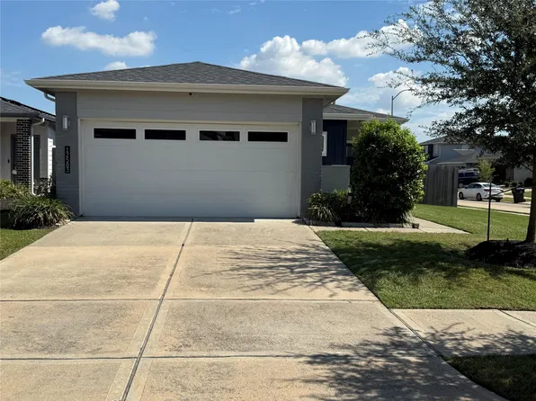 12583 Fleet River Rd, Houston, TX 77047