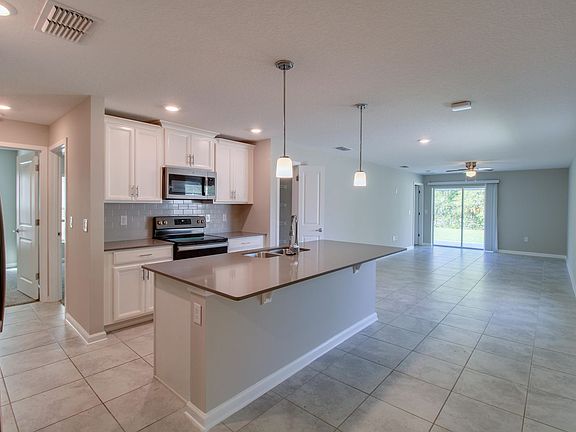 4th image of 2873 Black Birch Dr