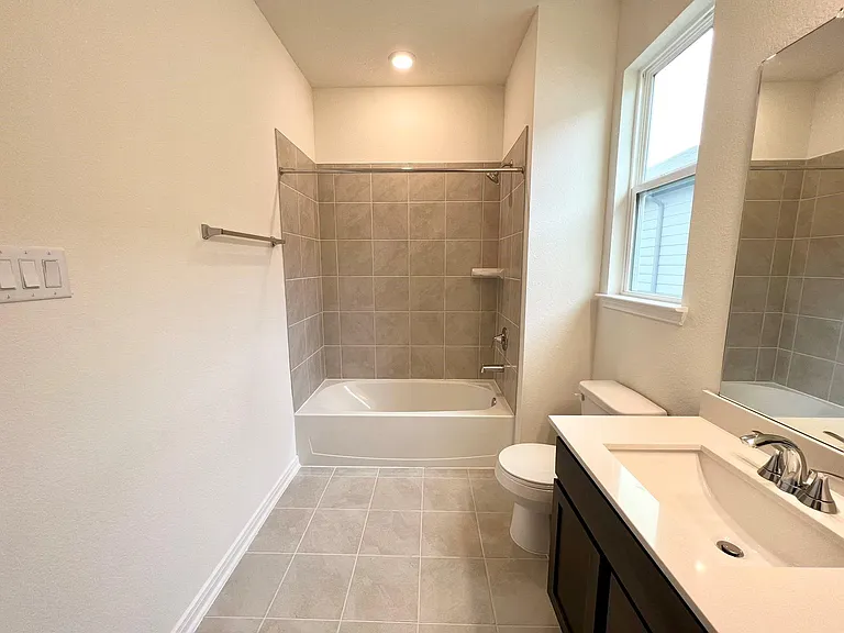 2834 Palamas Ln — Photo 6
