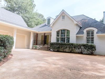 1160 E Wellsgate Dr, Oxford, MS, 38655