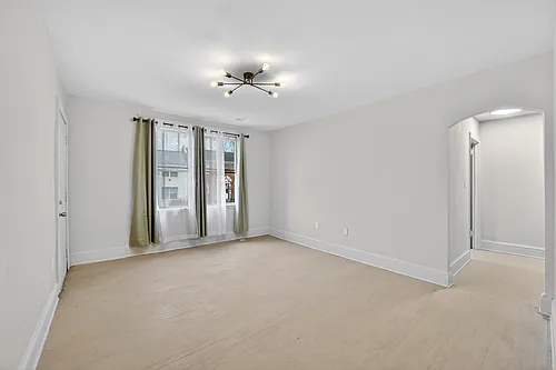 1239 Penn St NE #C Photo 1