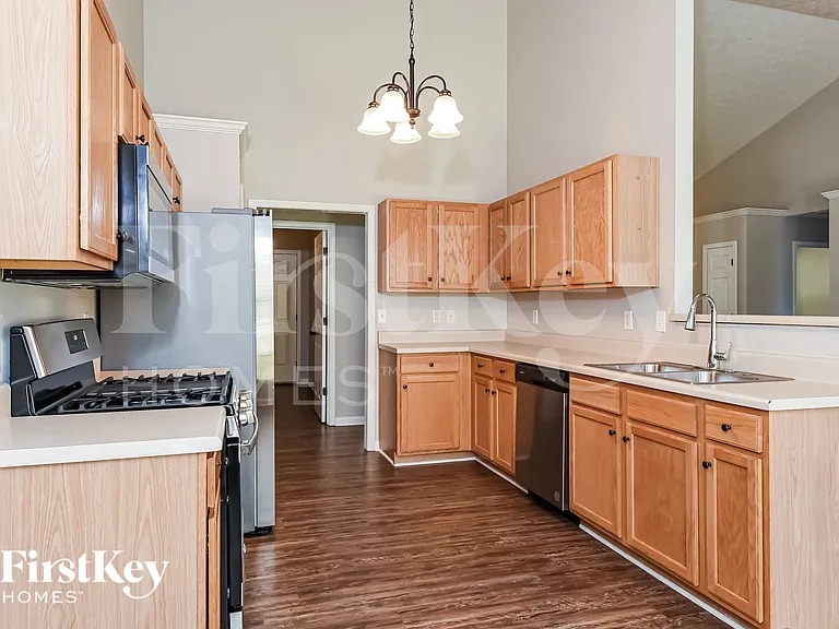 42 Kades Cove Dr — Photo 7