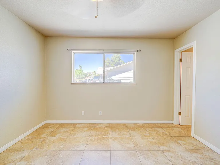 3990 Syracuse Dr — Photo 47