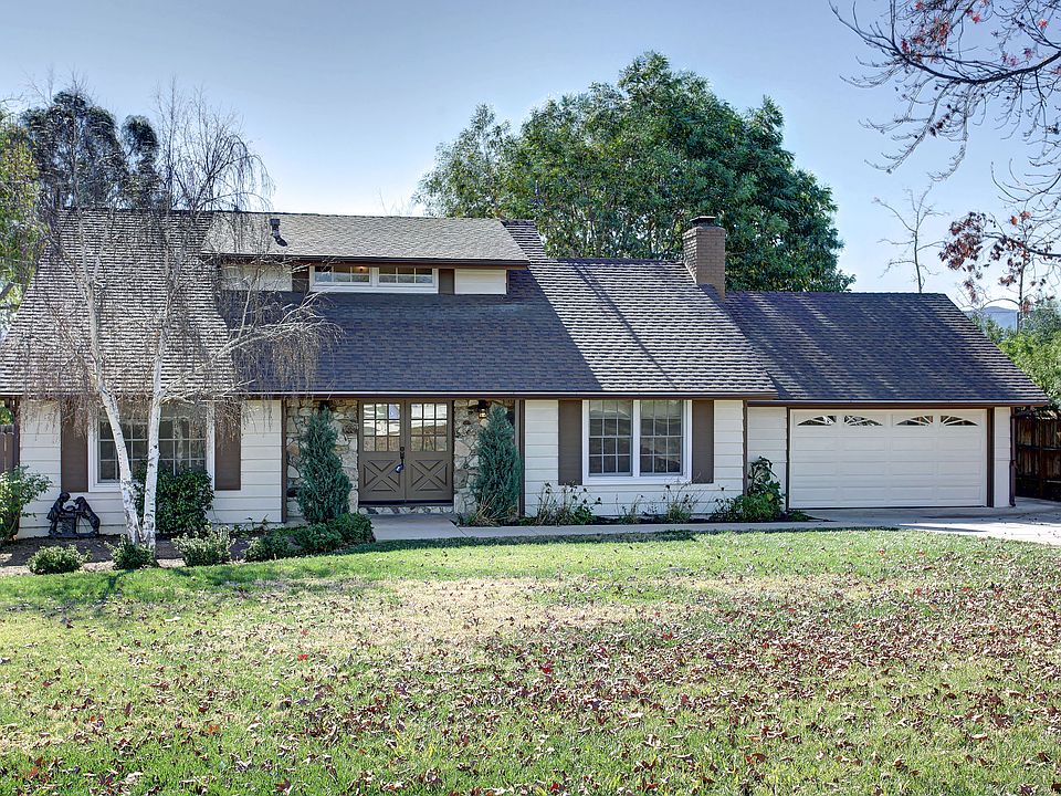 1st image of 688 Waverly Heights Dr