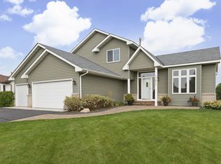 13073 Elgin Dr NW, Elk River, MN 55330