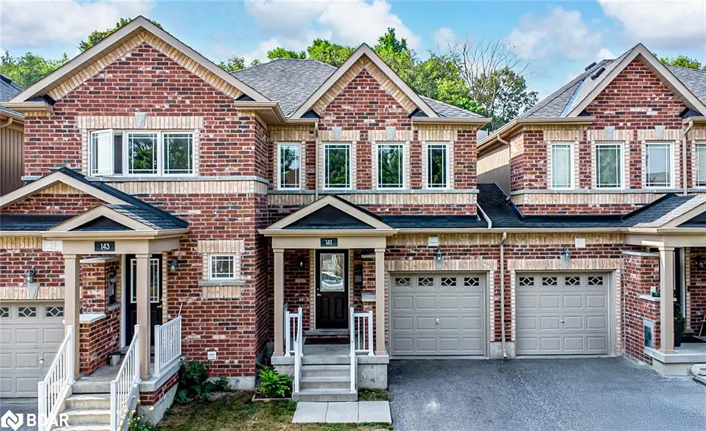 141 Holgate St photo 1