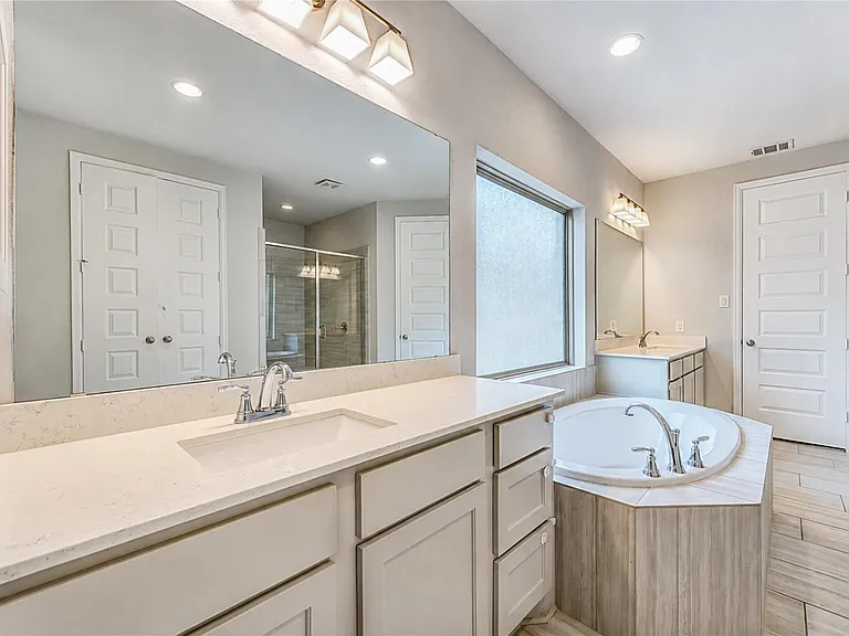 2138 Taylor Marie Trl — Photo 23